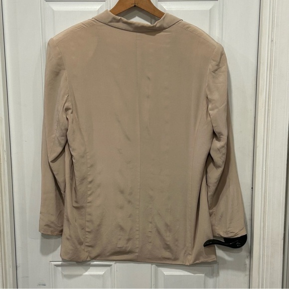 VINTAGE POTOMAC COLLECTION WOMEN'S 100% SILK BLAZER, SIZE MED, BEIGE - Picture 3 of 6